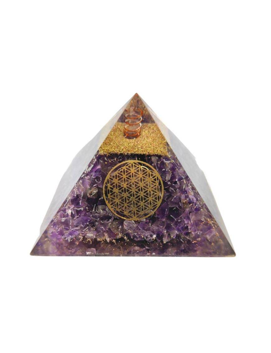 Pyramide Orgonite en Améthyste avec fleur de vie - L. 8 cm