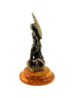 Statue 