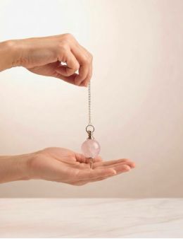 Pendule divinatoire quartz rose goutte - amour & tendresse