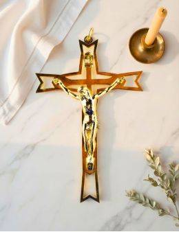 Crucifix en métal 12 cm avec Christ 