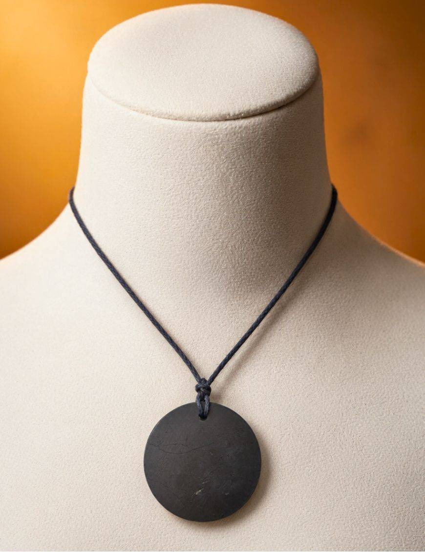 Pendentif Shungite cercle