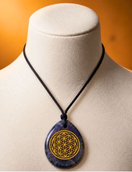 Collier fleur de vie en Améthyste
