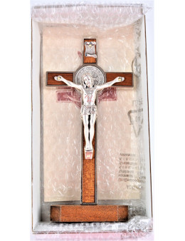 Calvaire Sainte Benoit bois et métal argenté